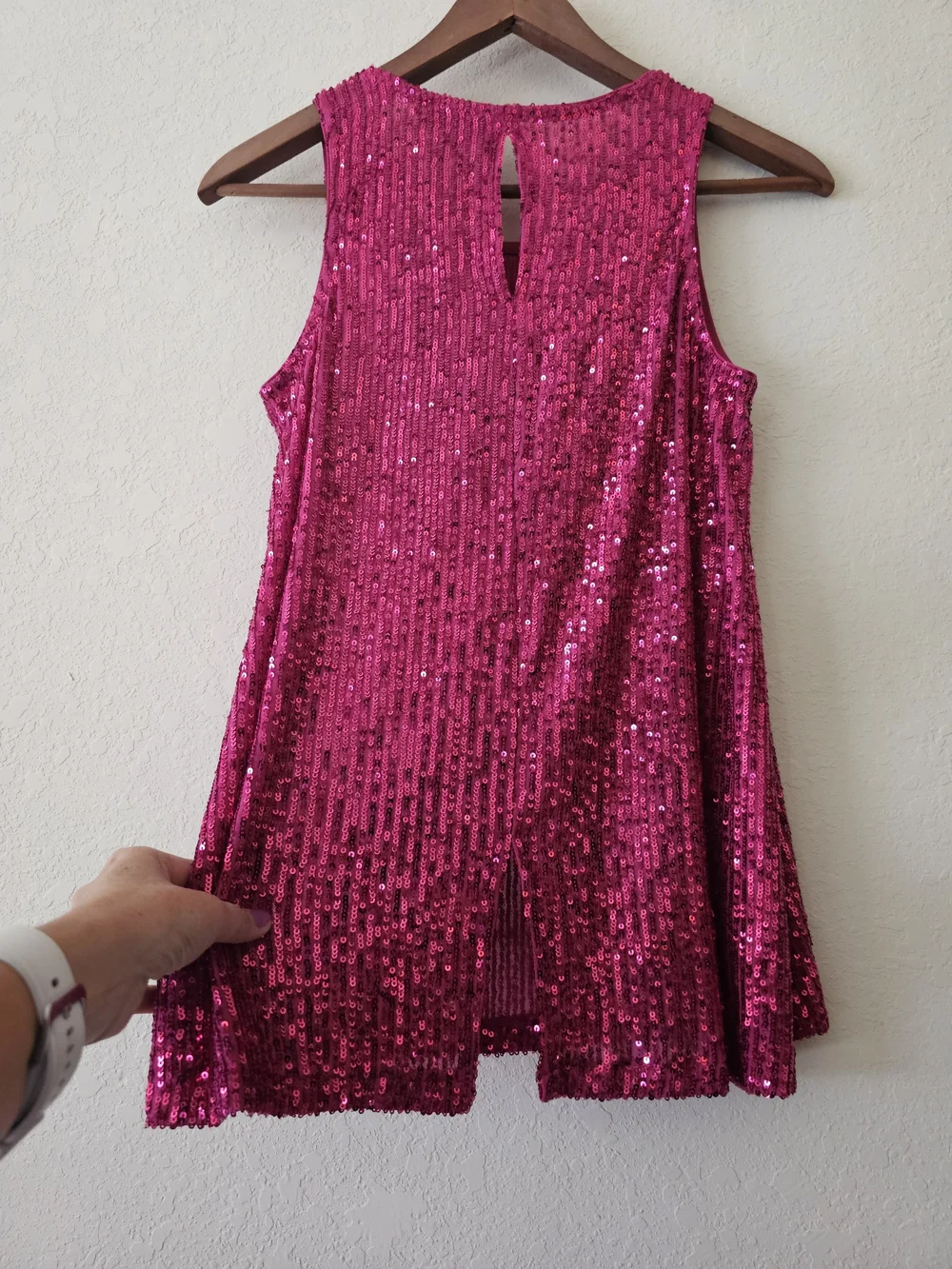 CeCe S Pink Sequin Tank Top EUC